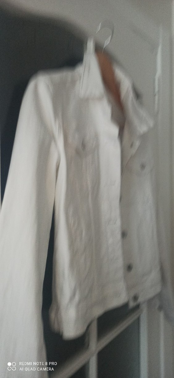 Beyaz Düğmeli Kadın Kot Ceket - Görsel 2