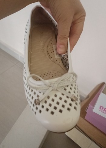 Beyaz Dolgu Topuklu Kadın Babet 37  numara yeni sayılır - Görsel 3