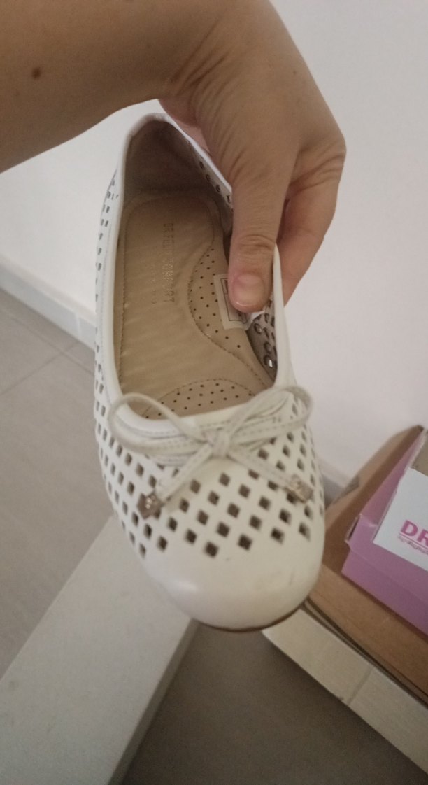 Beyaz Dolgu Topuklu Kadın Babet 37  numara yeni sayılır - Görsel 3