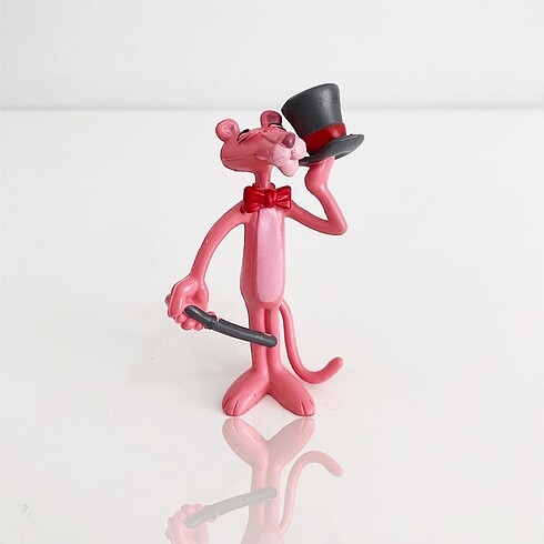 Pembe Panter Figür