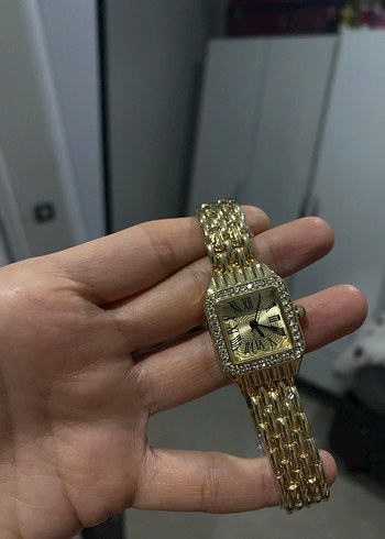 Klasik Zarif Altın Kadın Kol Saati - Görsel 3