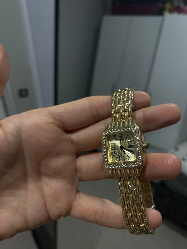 Klasik Zarif Altın Kadın Kol Saati - Görsel 2