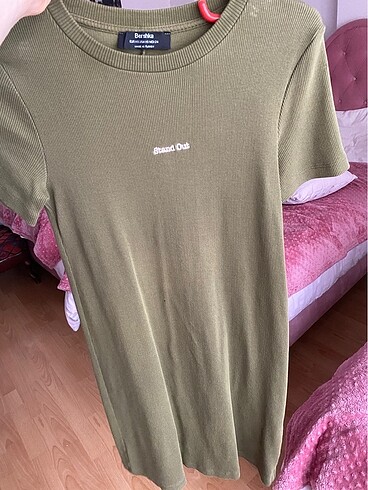 xs Beden bershka haki yeşil kısa elbise