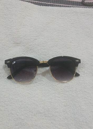 Ray Ban Güneş gözlükleri 