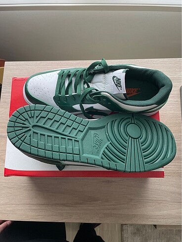 44 Beden Nike Dunk Low 'Michigan State' erkek ayakkabı sneaker