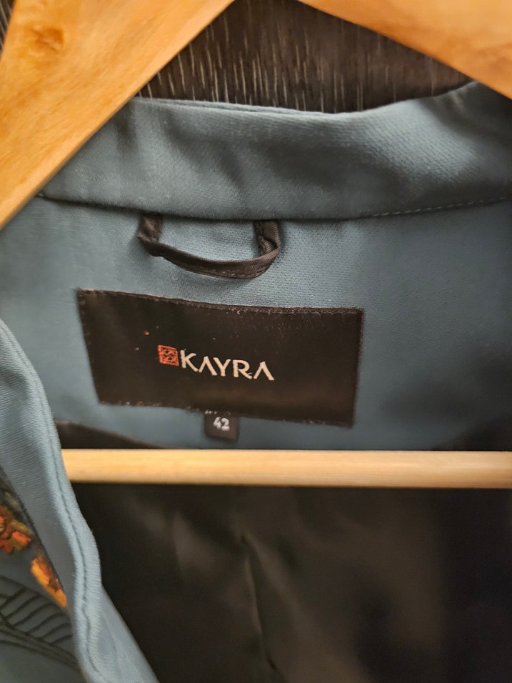 Nakışlı Gri Mini Kadın Ceket - Görsel 3