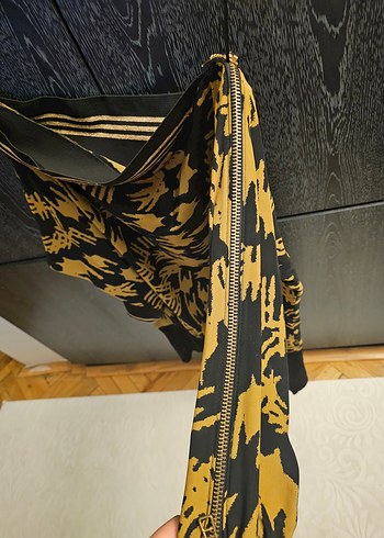 Desenli Siyah elbise - Görsel 2