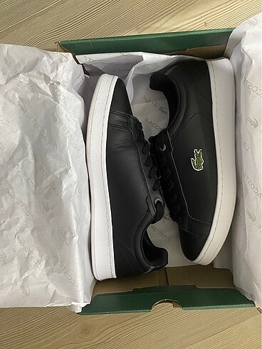 41 Beden siyah Renk Lacoste