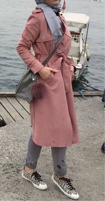 Zara Pembe Süet Trençkot