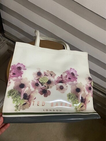 Beden Ted Baker Çiçekli Büyük Çanta