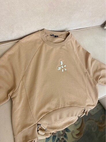 Diğer Önü Taş Detaylı Sweatshirt