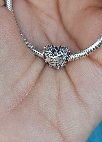 Beden Pandora Charm
