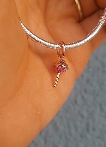 Beden Pandora Charm