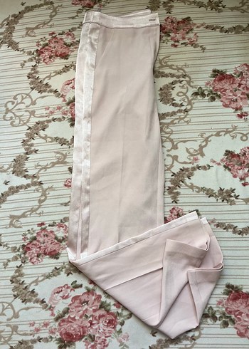 Pembe Saten Kadın Kumaş Pantolon