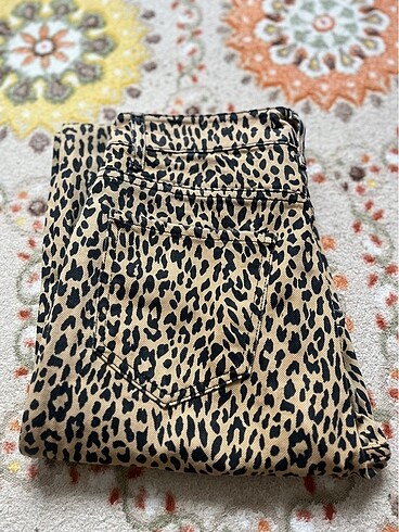 s Beden camel Renk Leopar desenli pantolon