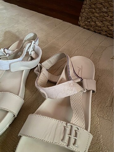 Tommy Hilfiger Sandalet
