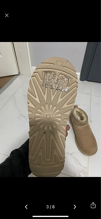 37 Beden Ugg bot