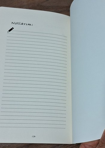 Kendinle Mutluysan Kimseyle Derdin Olmaz - Nadia Maiya - Görsel 7