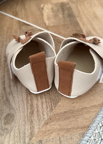 Püsküllü Beyaz Deri Erkek Bebek İlk Adım Ayakkabısı - Görsel 3