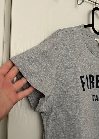 H&M Gri Kısa Kollu Baskılı Kadın Tişört