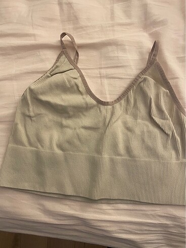 m Beden urban outfitters bustiyer