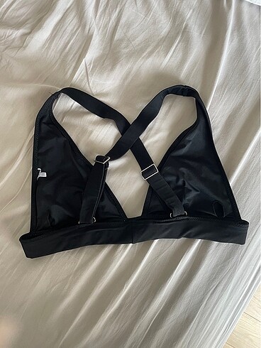 Trendyol & Milla siyah üçgen bikini üstü