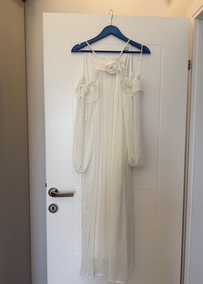 Beyaz tül elbise - Görsel 3