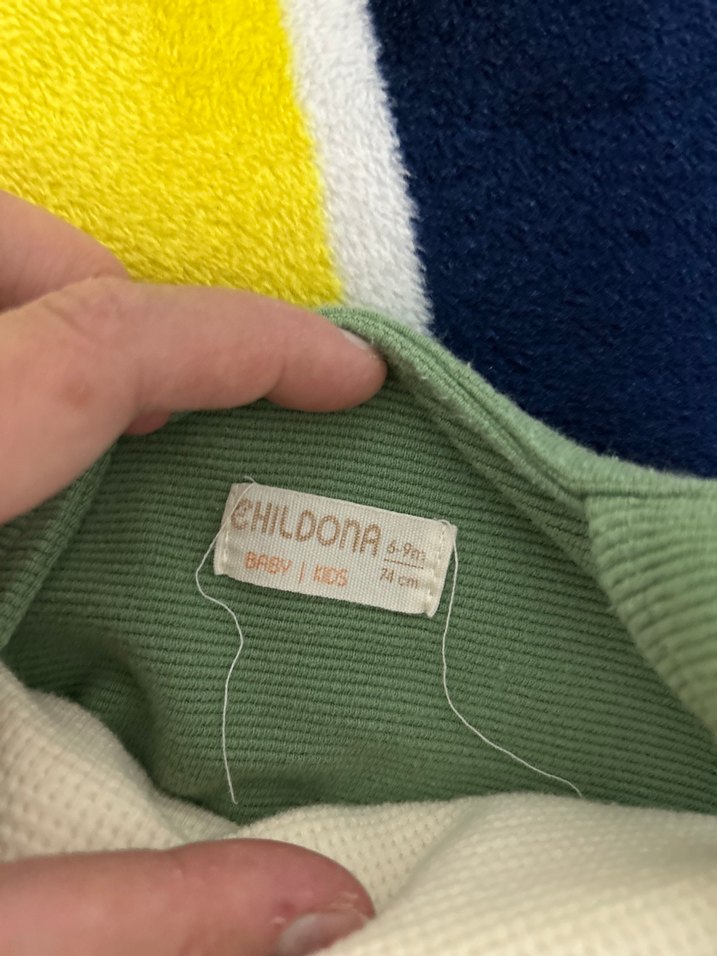 Erkek Çocuk Yeşil Triko Tulum - Görsel 2