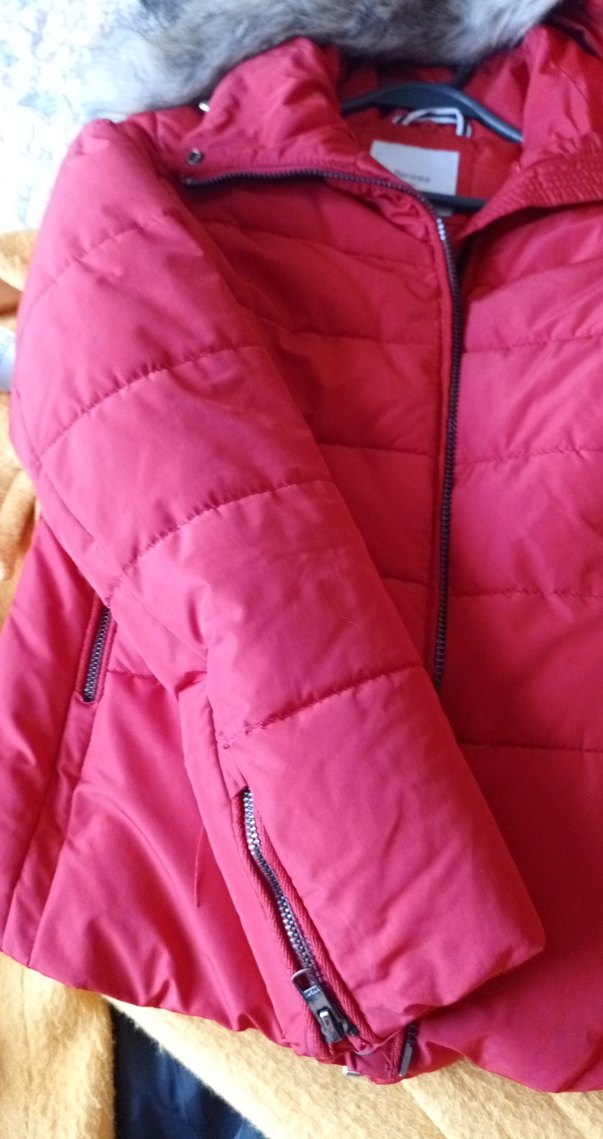 bershkaKürk Detaylı Pembe Kadın Kışlık Mont - Görsel 4