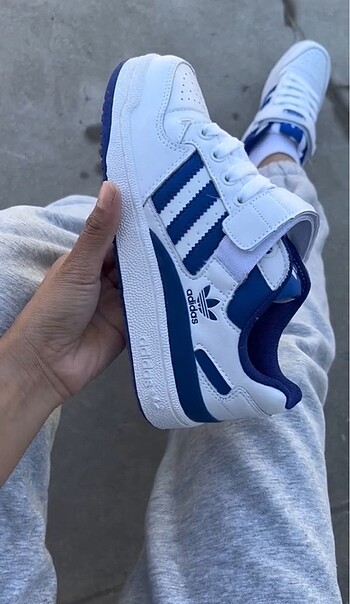 Adidas Forum Low