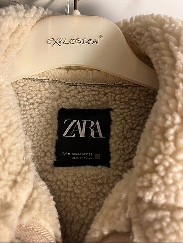 Zara Ara mont