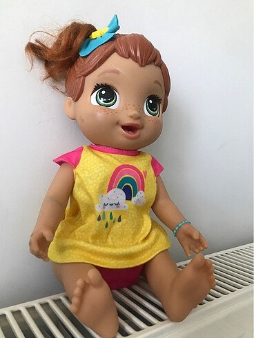 Fisher Price Hasbro baby alive büyüyen bebek