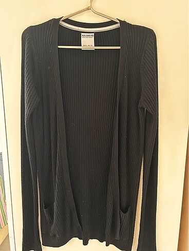 l Beden Pull Bear Hırka