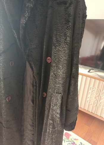 siyah astragan manto - Görsel 3