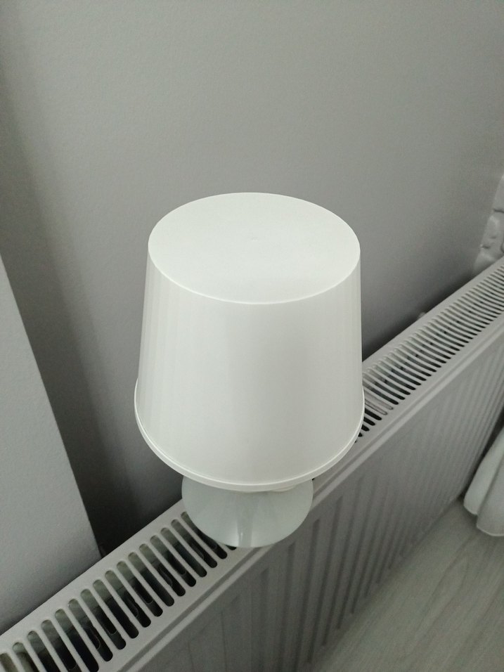 Beyaz Masa Lambası - Görsel 3