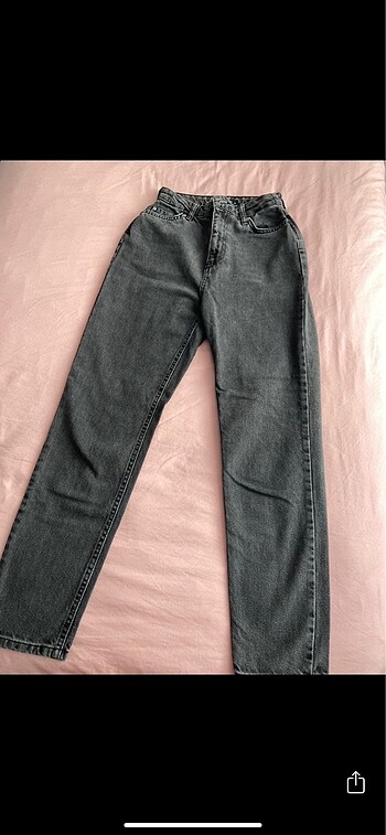 Siyah mom jean