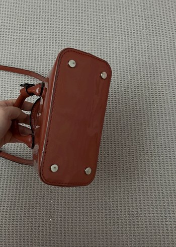 ZARA Parlak Deri Kadın Çanta - Görsel 5