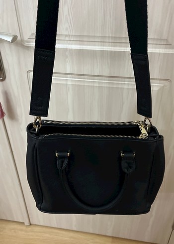 MANGO Siyah Fermuarlı Çanta - Görsel 3