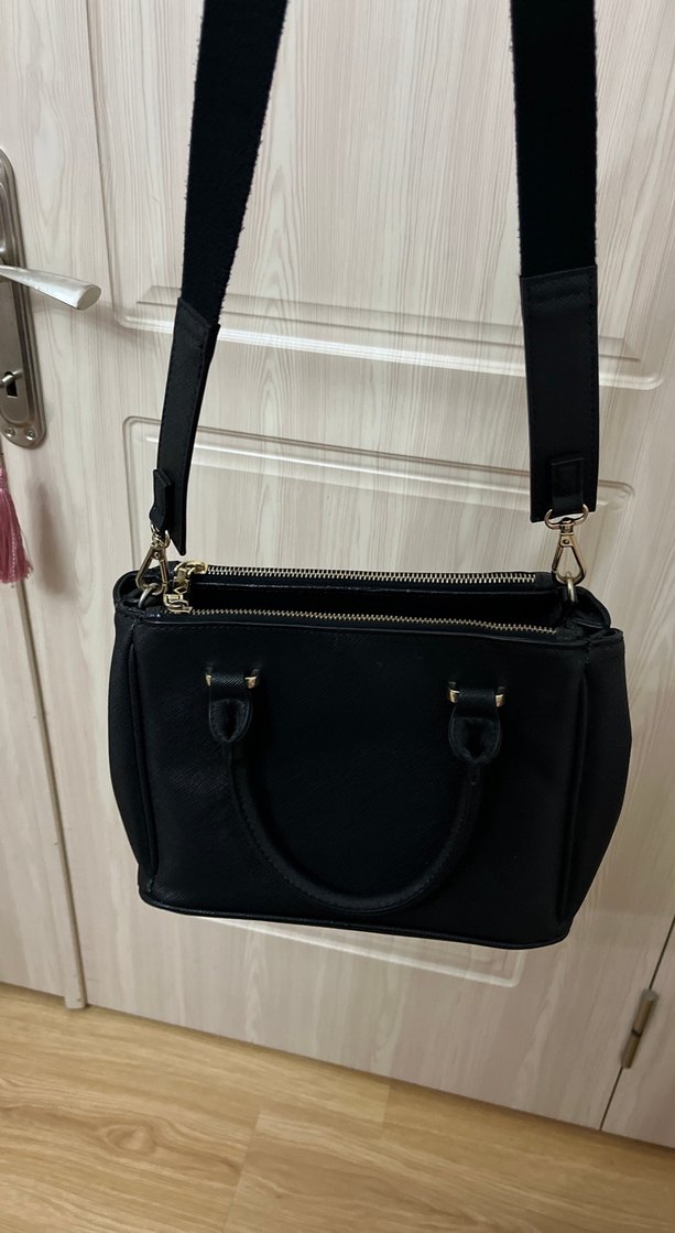 MANGO Siyah Fermuarlı Çanta - Görsel 5