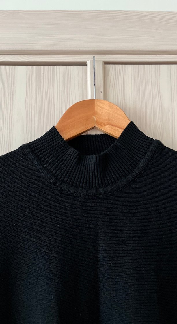 Siyah Yüksek Yaka Kadın Triko Kazak - Görsel 3