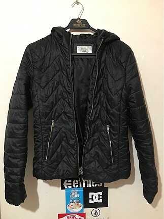 Bershka siyah mont