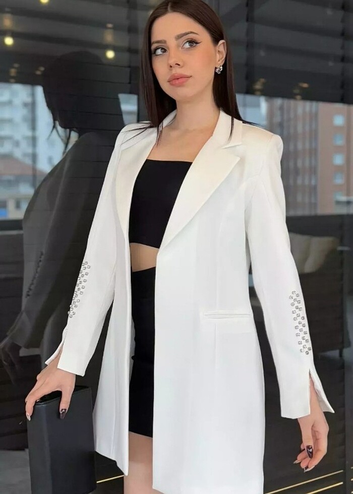 Beyaz Ceket - Görsel 3