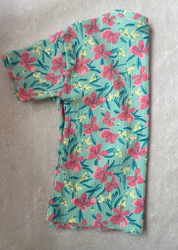 Kız Çocuk Çok Renkli Çiçekli Örgü Tişört - Görsel 3