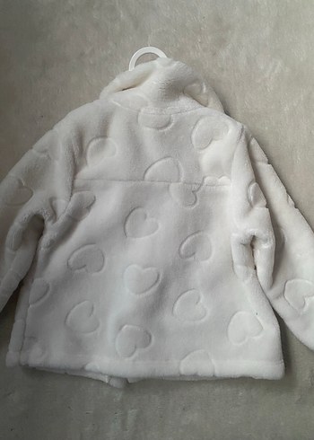 Kız Çocuk Beyaz Kürklü Düğmeli Ceket - Görsel 6