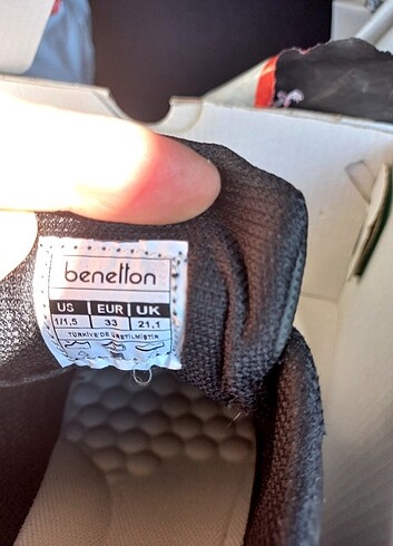 Benetton 33 numara çocuk spor ayakkabi 