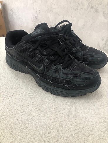 Orijinal Nike 40,5