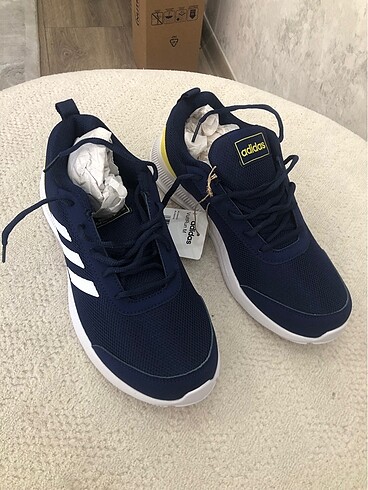 Orijinal adidas 40,5