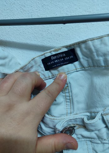 Düğmeli Beyaz Erkek Denim Şort - Görsel 3