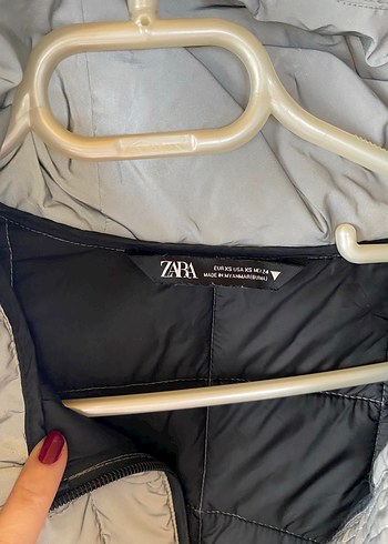 Gri Kapüşonlu Fermuarlı Kadın Kışlık Mont - Görsel 2