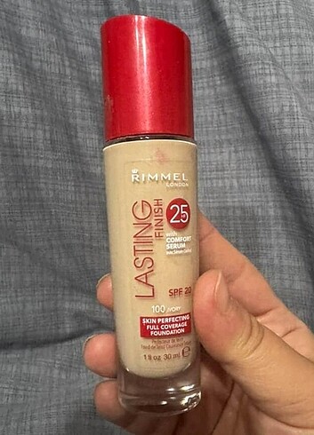 Rimmel London 100 ml fondöten 